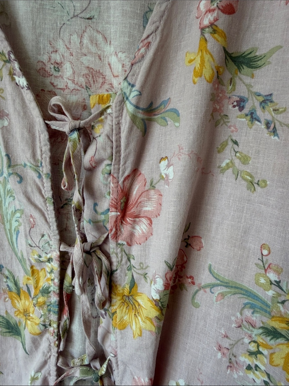 Laura Ashley Pale Pink Floral Button-Front Blouse - Picture 3 of 4